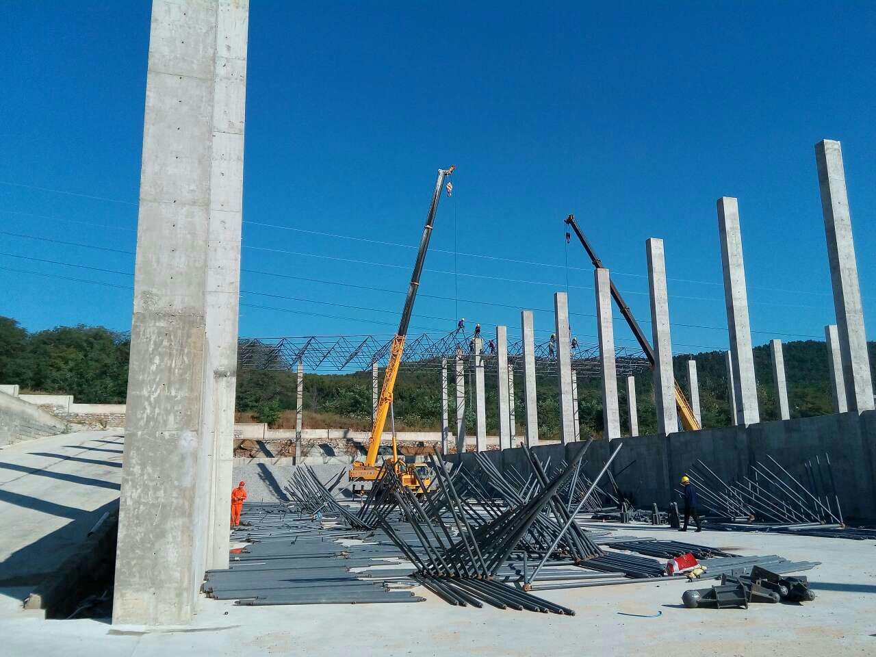 白銀威海攪拌站網(wǎng)架
