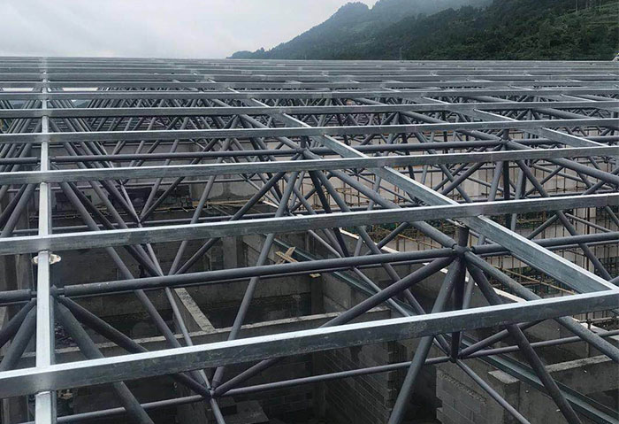 貴州仁懷冠英學(xué)校藝體樓網(wǎng)架
